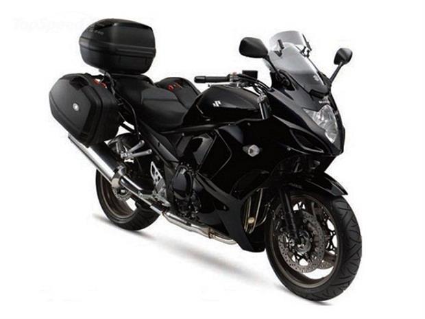 بررسی موتورسیکلت سوزوکی GSX1250SE مدل 2015